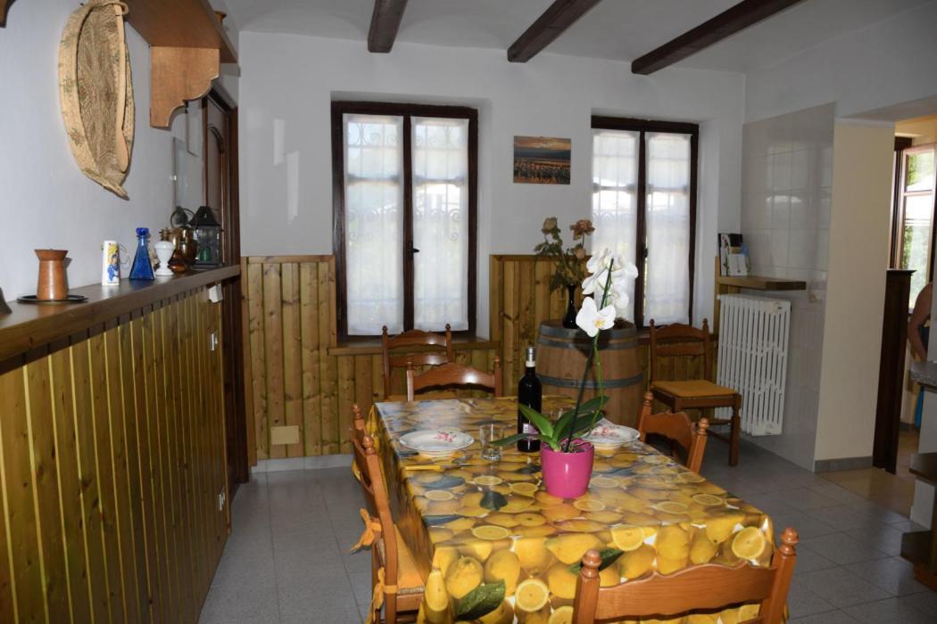 Casa Dei Ciliegi Castell'Alfero Villa Exterior foto